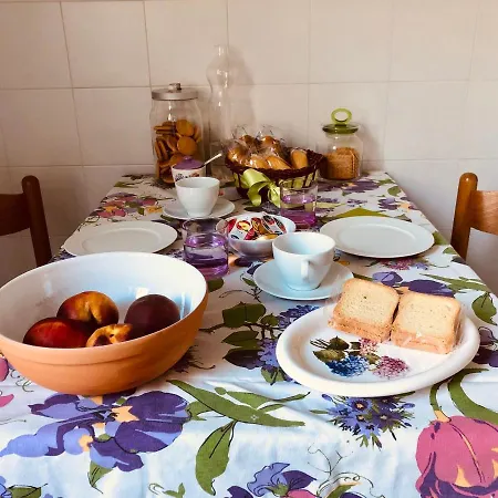 奥坦西罗塞蒂住宿加早餐旅馆 住宿加早餐酒店 *