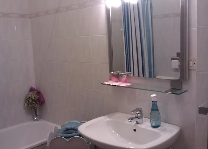 Bed & Breakfast Le Ortensie Di Via Rossetti Trieste