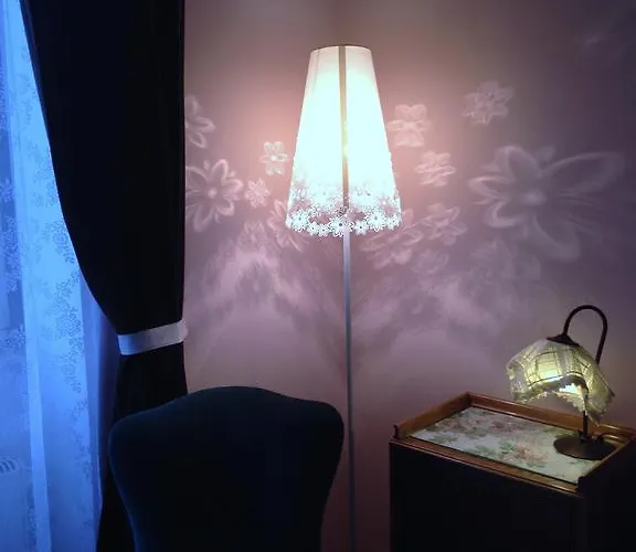 Le Ortensie Di Via Rossetti Trieste